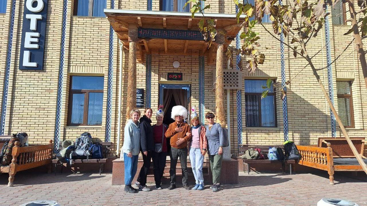 Sarbon Hotel Khiva Exterior photo